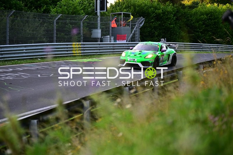 Porsche 718 Cayman auf der Nordschleife