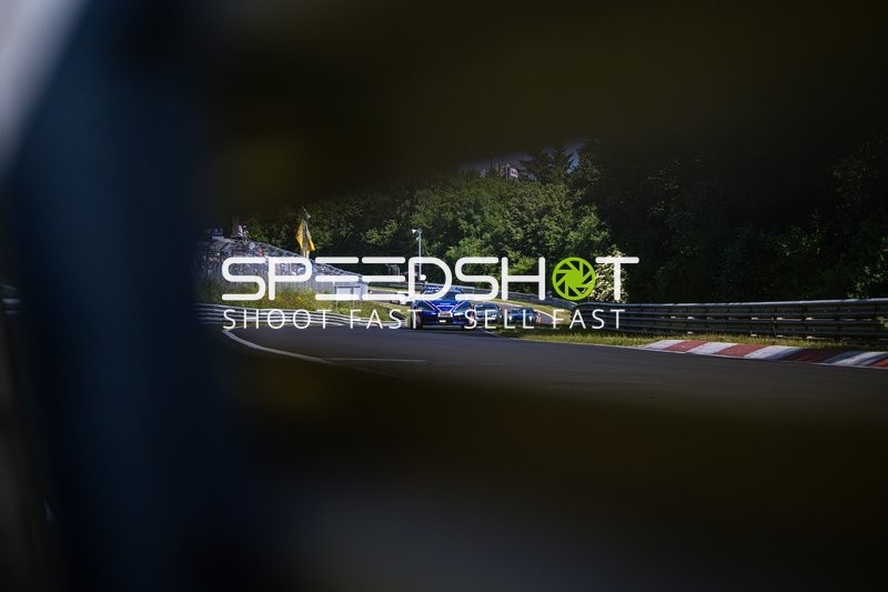 Rennfahrzeuge auf der Nordschleife