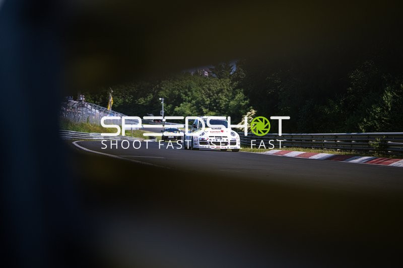 Rennfahrzeug auf der Nordschleife