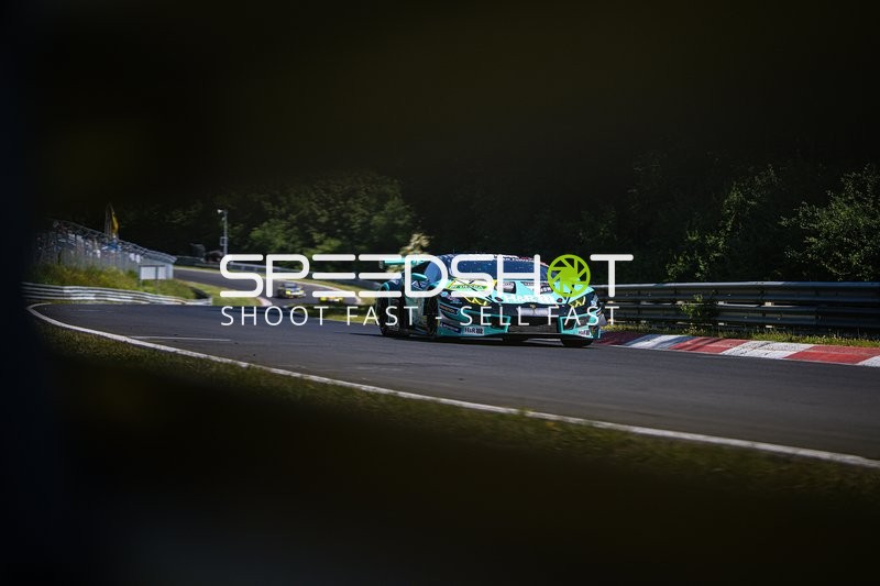 Rennfahrzeug auf der Nordschleife