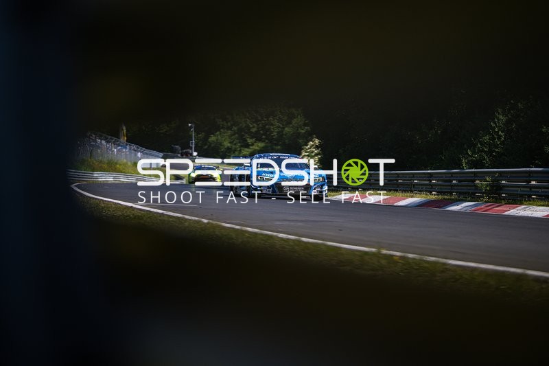 Rennfahrzeuge auf der Nordschleife