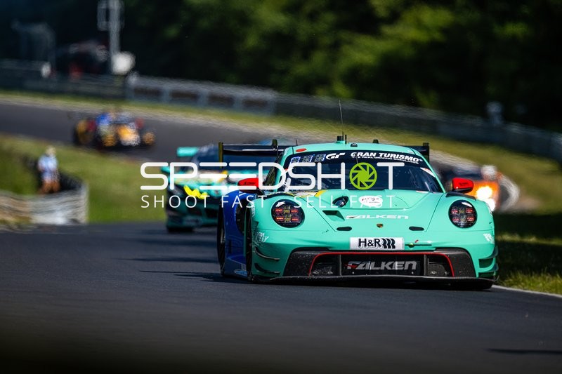Rennfahrzeug auf der Nordschleife