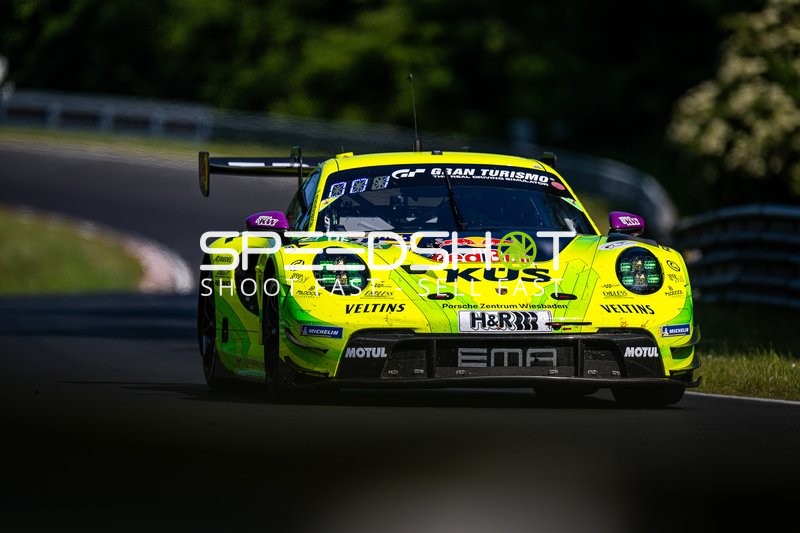 Manthey EMA Porsche 911 GT3 R auf der Nordschleife