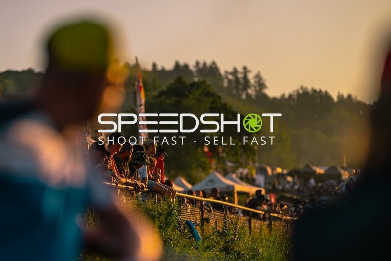 Zuschauer beim 24h Rennen 2025