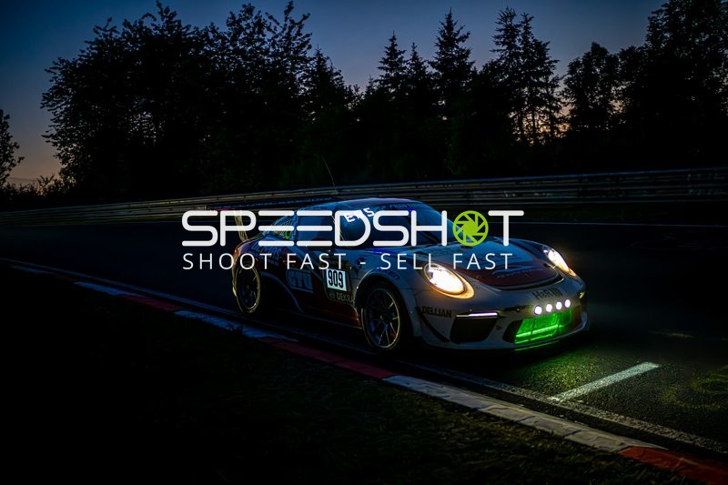 Rennfahrzeug auf der Nordschleife