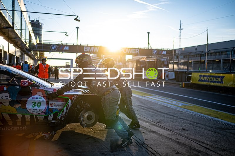 Mechaniker in der Boxengasse