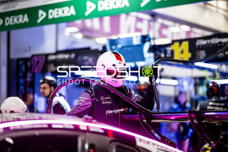 Mechaniker in der Boxengasse