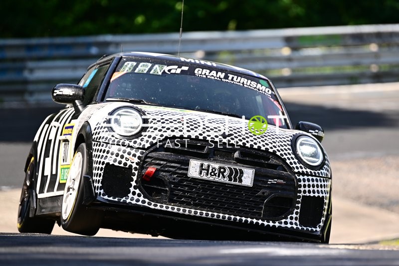 Rennfahrzeug auf der Nordschleife