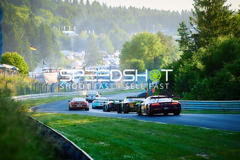 Rennfahrzeuge auf der Nordschleife