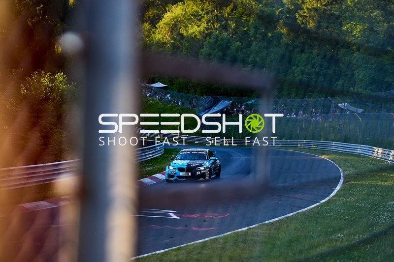 Rennfahrzeug auf der Nordschleife