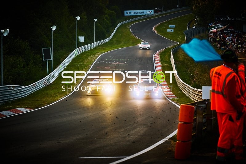 Fahrzeuge auf der Rennstrecke