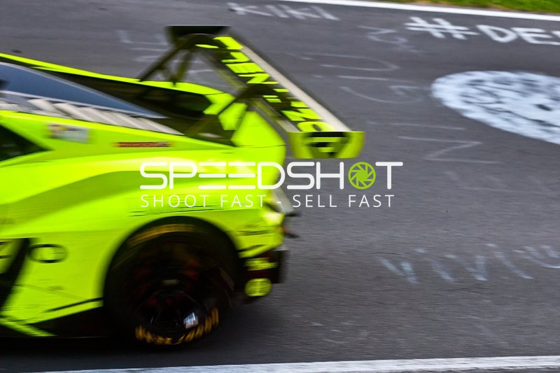 Rennfahrzeug auf der Nordschleife