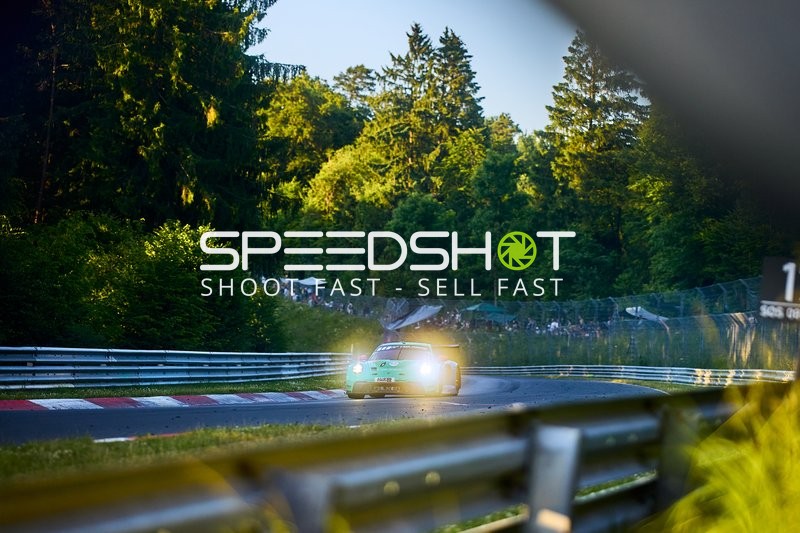 Falken Motorsports Porsche auf der Nordschleife