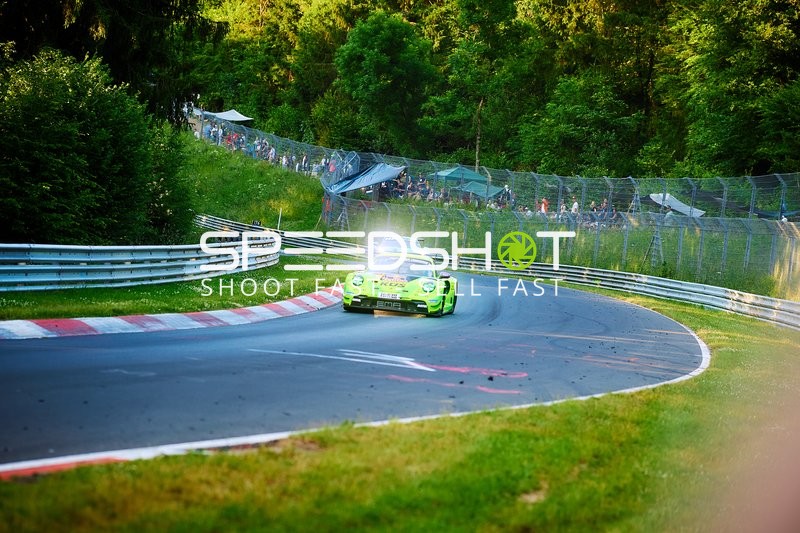 Rennfahrzeug auf der Nordschleife