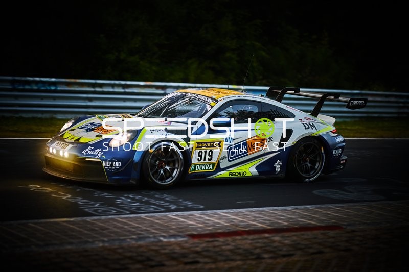 Porsche 911 GT3 Cup (992) auf der Rennstrecke