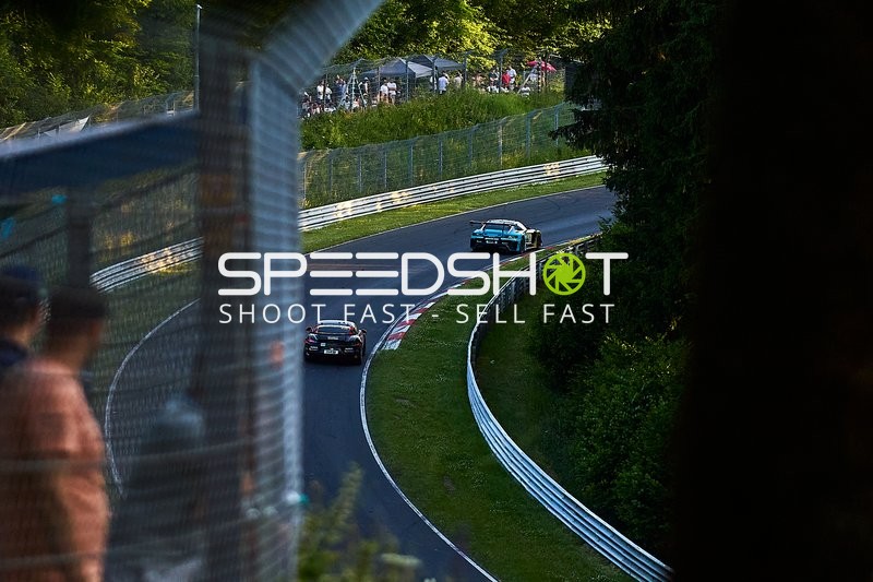 Rennfahrzeuge auf der Nordschleife