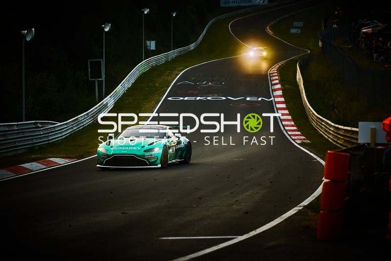 Rennfahrzeug auf der Nordschleife