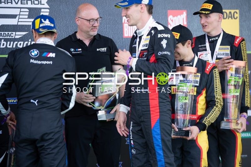 Siegerteam bei 24h Rennen 2025