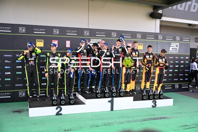 24h Rennen 2025 Podium am Nürburgring