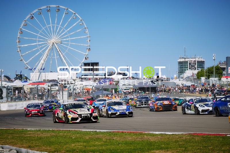 Start beim 24h Rennen 2025 Nürburgring