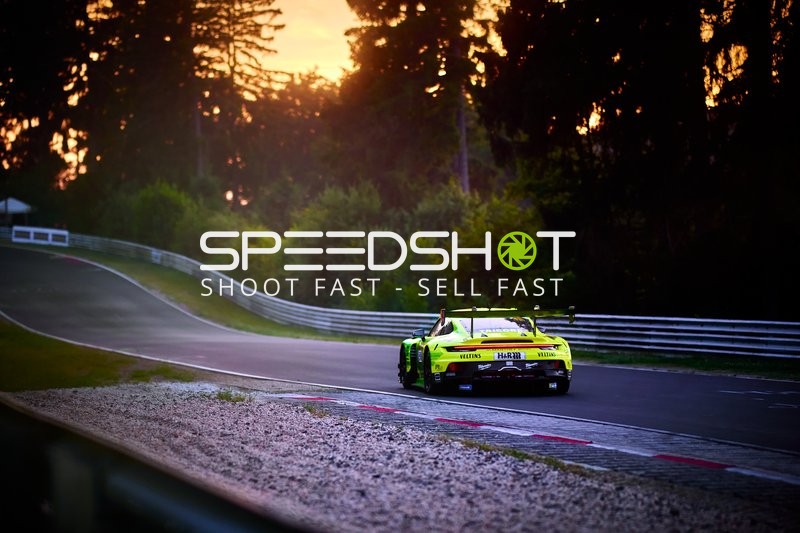 Rennfahrzeug auf der Nordschleife