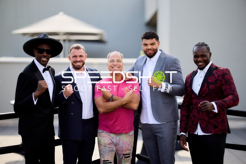 Ringside-Zone Face-Off