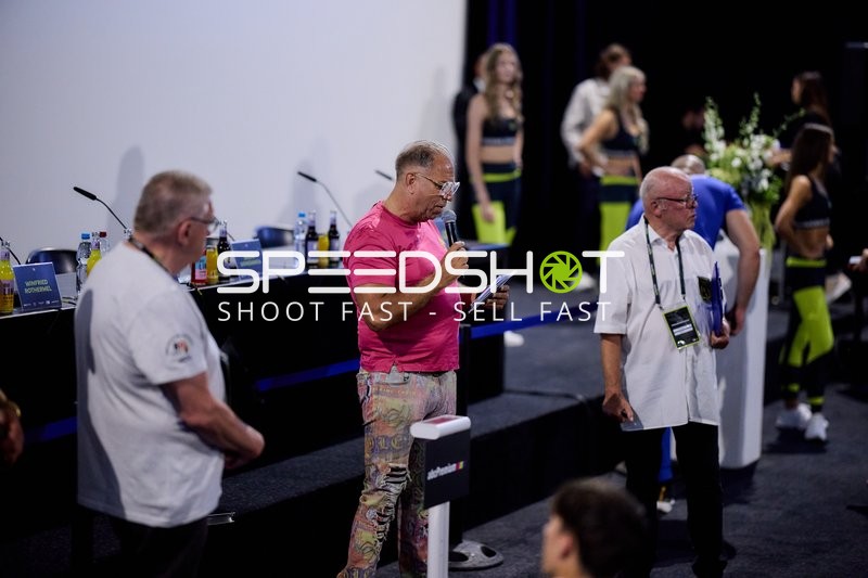 Ringside-Zone Face-Off Pressekonferenz