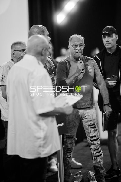 Ringside-Zone Face-Off Pressekonferenz