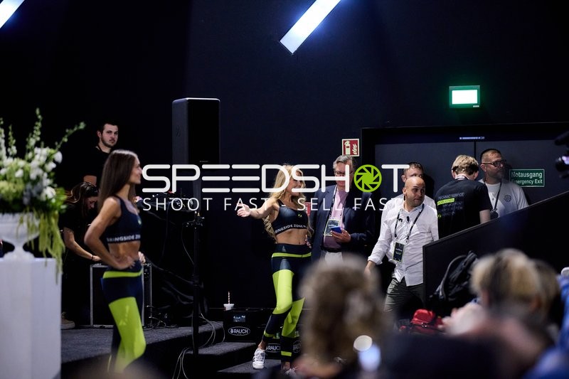 Ringside-Zone Face-Off Pressekonferenz