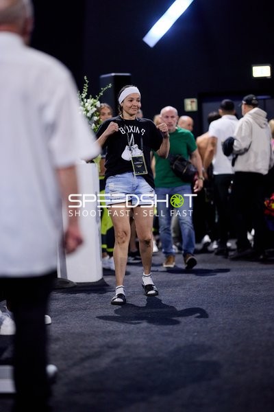 Ringside-Zone Face-Off in Heidelberg