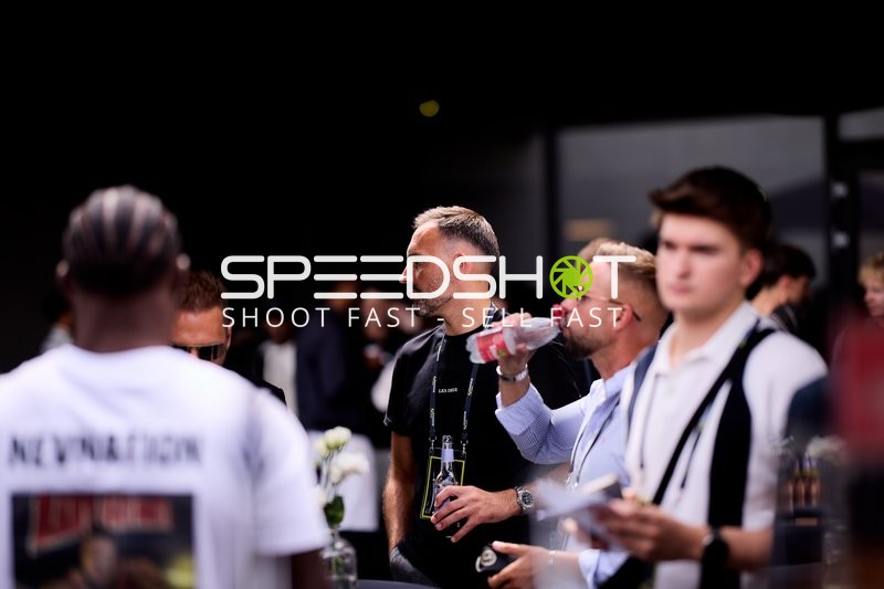 Ringside-Zone Face-Off Pressekonferenz