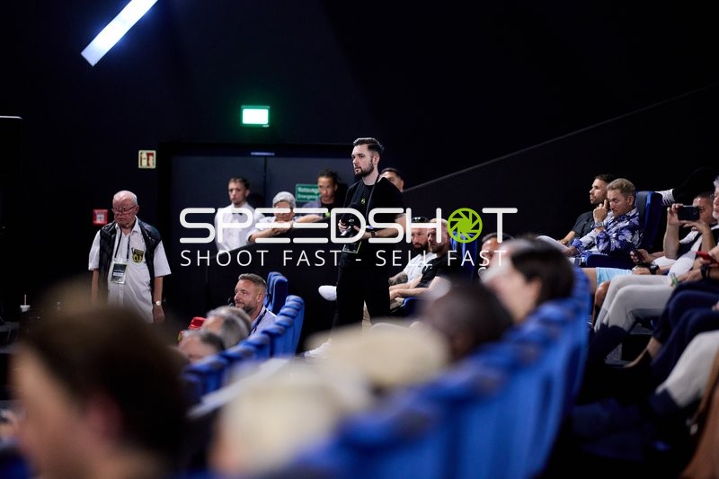 Ringside-Zone Face-Off Pressekonferenz