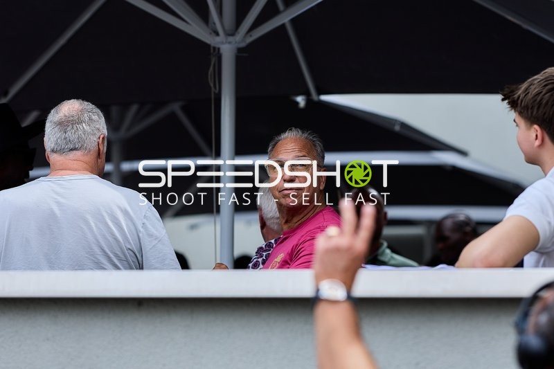 Ringside-Zone Face-Off Pressekonferenz