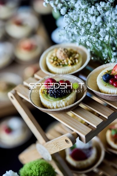 Ringside-Zone Face-Off