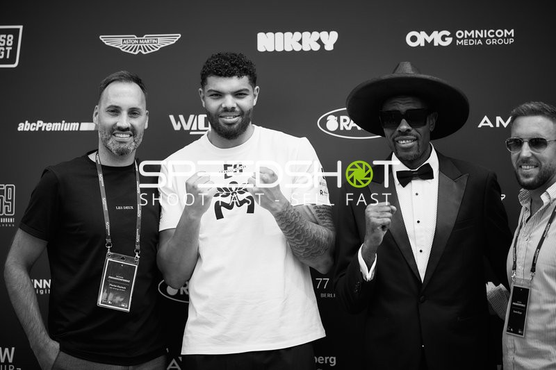 Ringside-Zone Face-Off