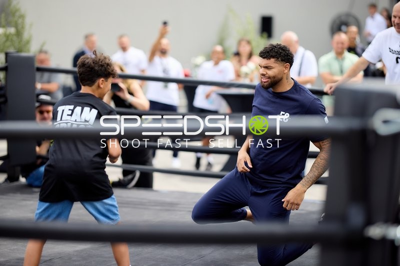 Ringside-Zone Face-Off Training