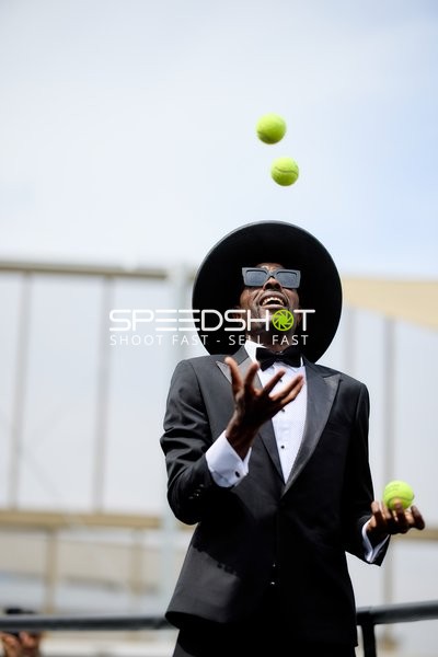 Ringside-Zone Face-Off