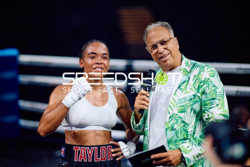 Kai Ebel und Omarah Taylor in der Ringside Zone