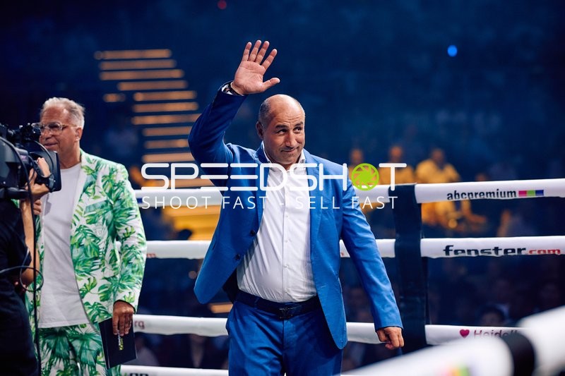 Moderator in Ringside Zone