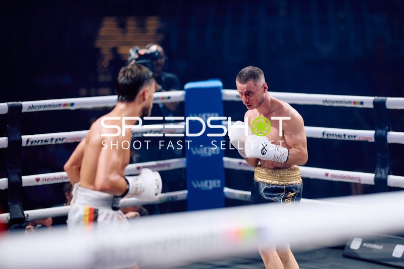 Boxer im Ring beim Ringside Zone Boxevent