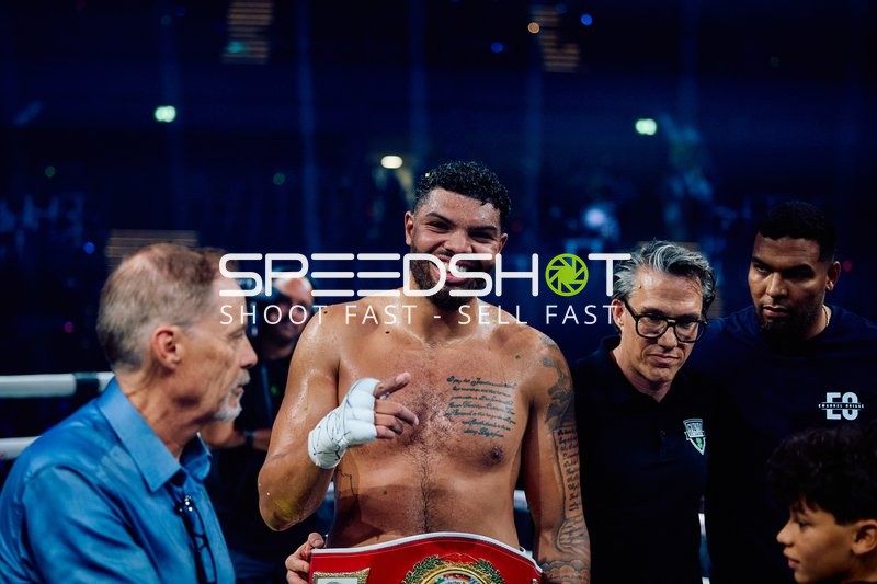 Emanuel Odiase in Ringside Zone