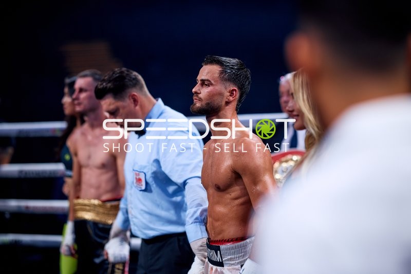 Boxer Devrim Gökduman (101; VIP) in Ringside Zone