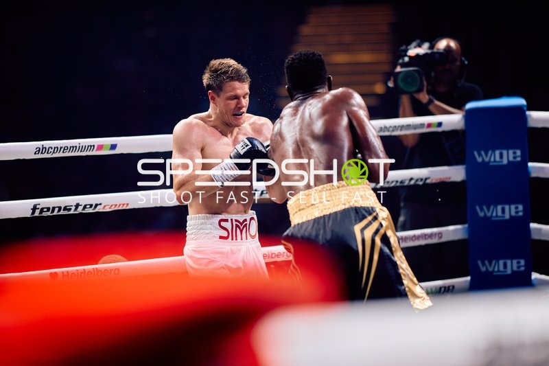 Boxkampf in Ringside Zone