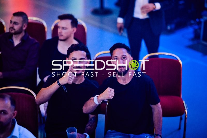 Zuschauer in Ringside Zone