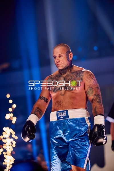 Boxer in Ringside Zone