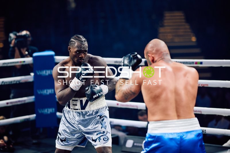 Boxkampf in der Ringside Zone