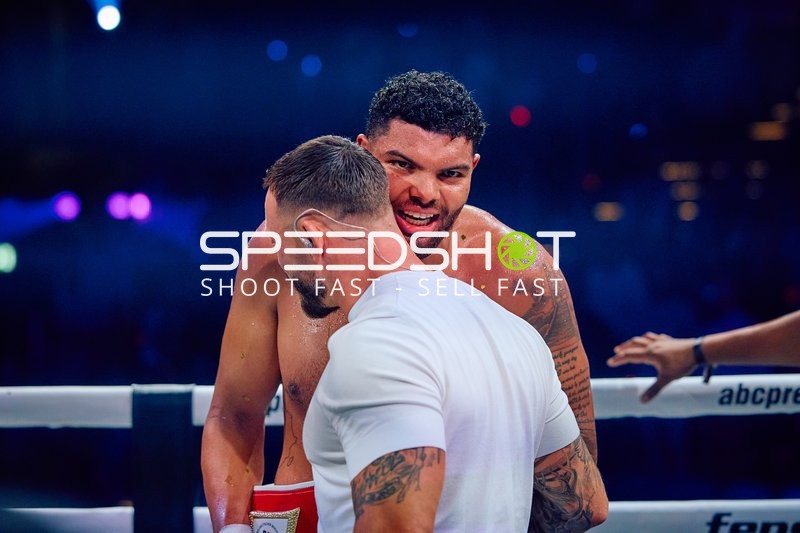 Boxer in Ringside Zone