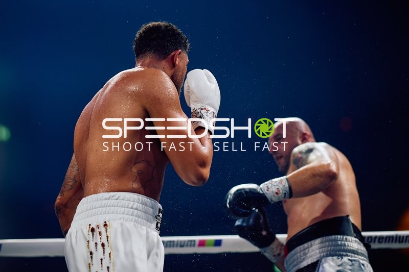 Boxer im Ring beim Schlagabtausch