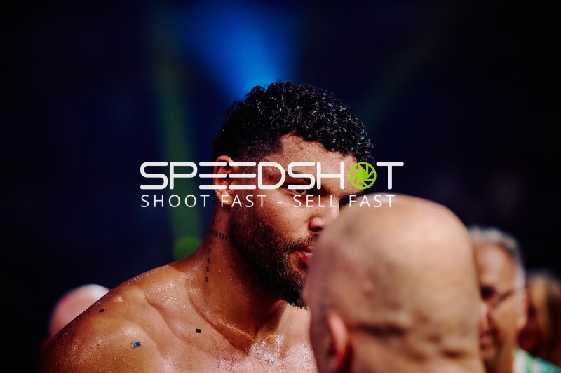 Emanuel Odiase in Ringside Zone