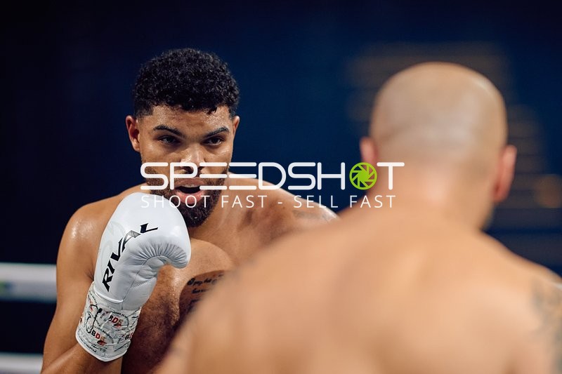 Emanuel Odiase (903; VIP) in Aktion